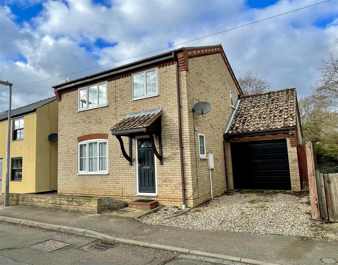 3 Bedroom for sale in Stretham Cheffins Ely Sales